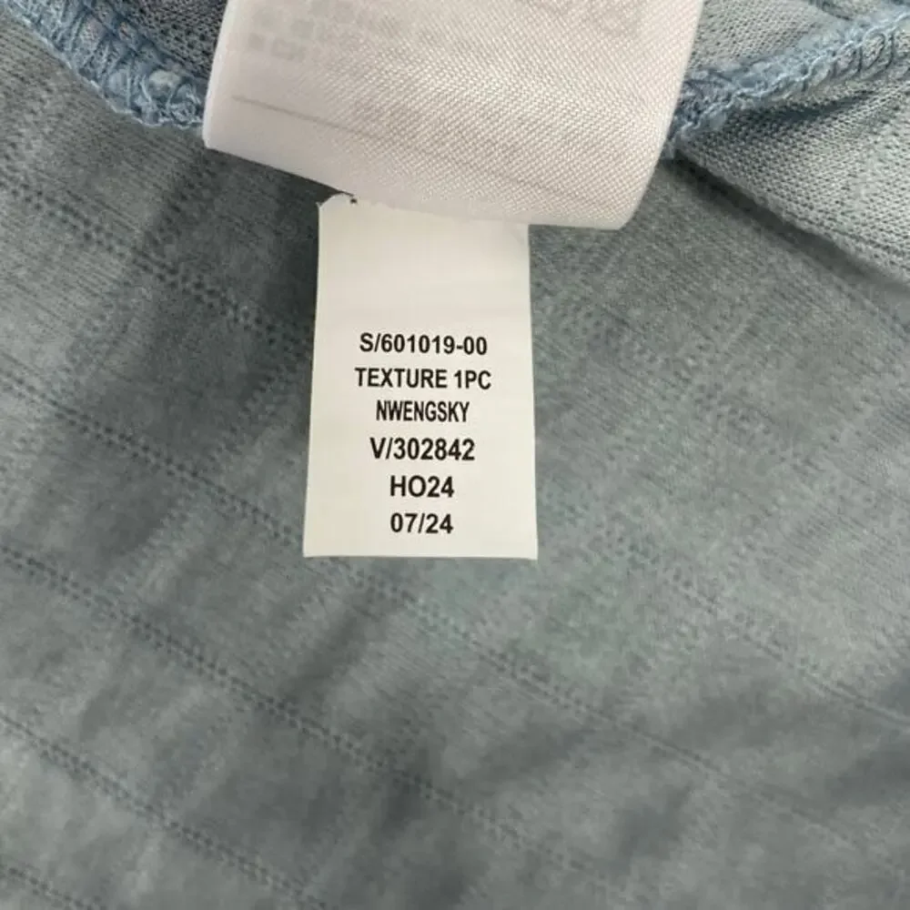 GAP Baby Quilted Jacquard One Piece Age 0-3 Mos Cozy‎ Light Blue Snap Coverall